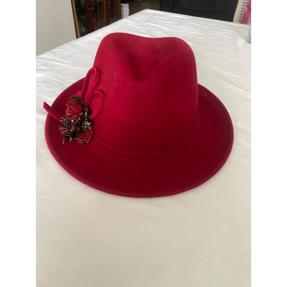 Vintage Women Red 100% Wool Hat With Black Plaid Wool Flower Ribbon Statement
